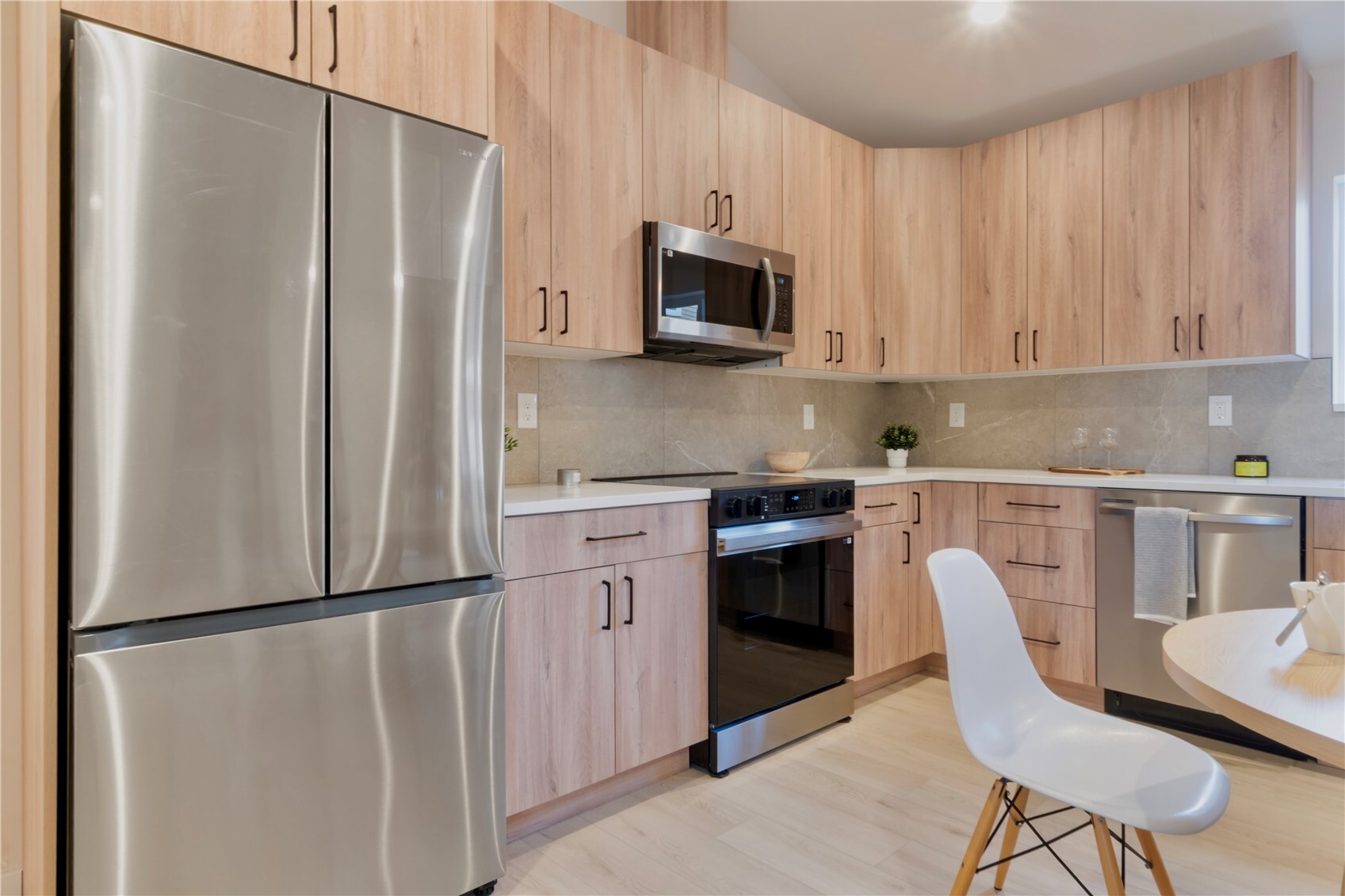 12531 25th Avenue A Property Photo 6