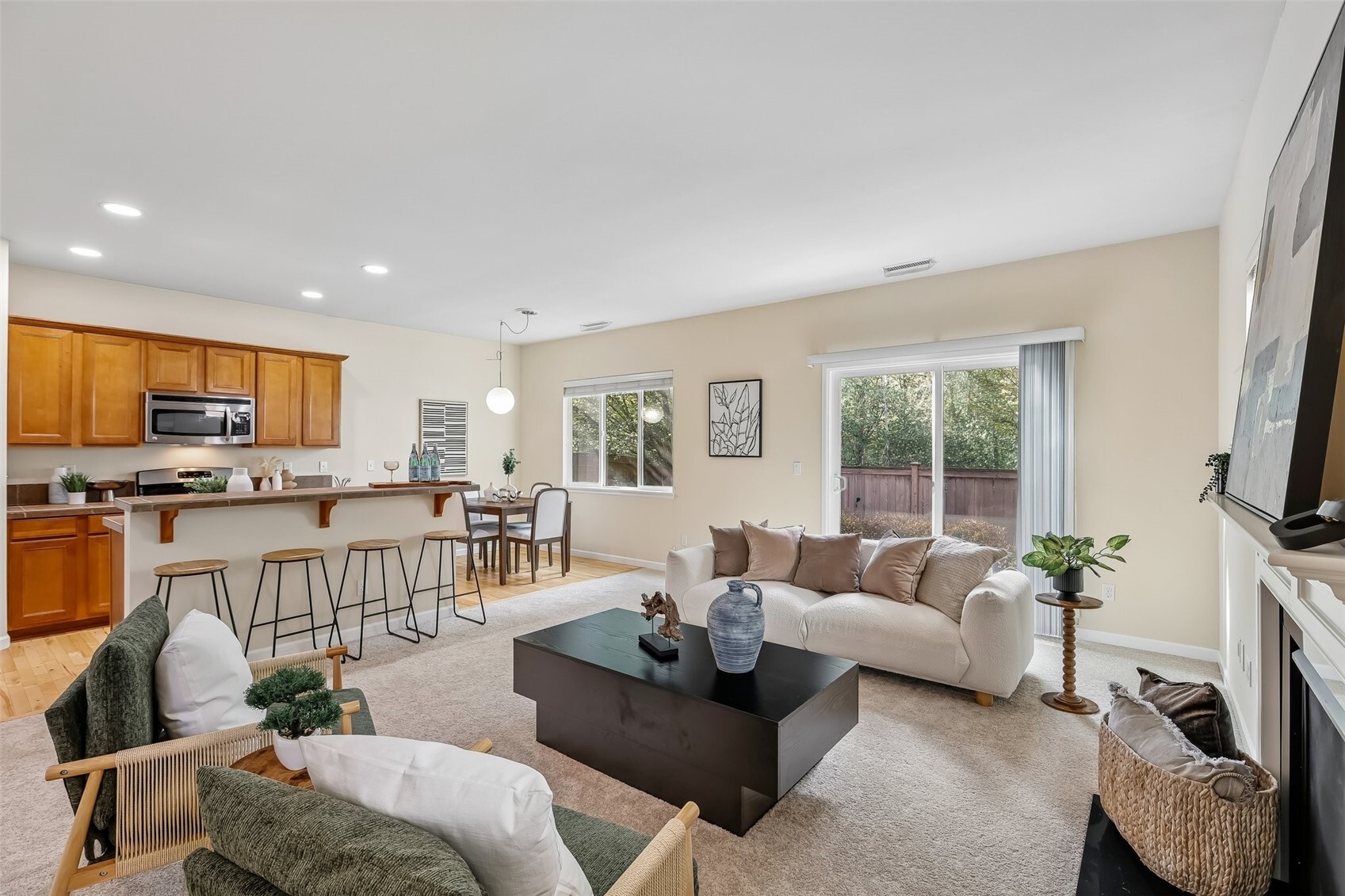 18224 29th Drive Property Photo 8