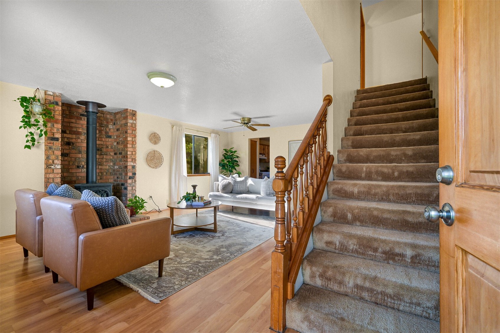 3231 Pinewood Avenue Property Photo 8