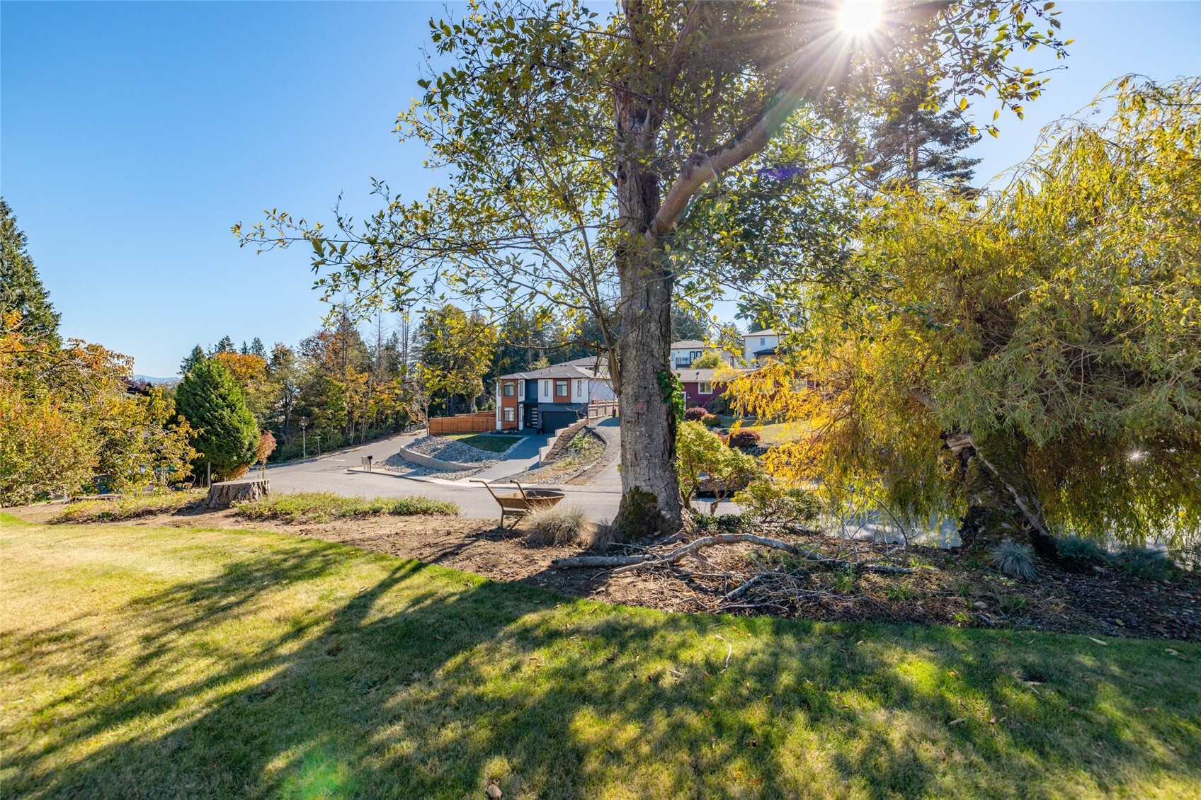 5987 Sunshine Drive Property Photo 31