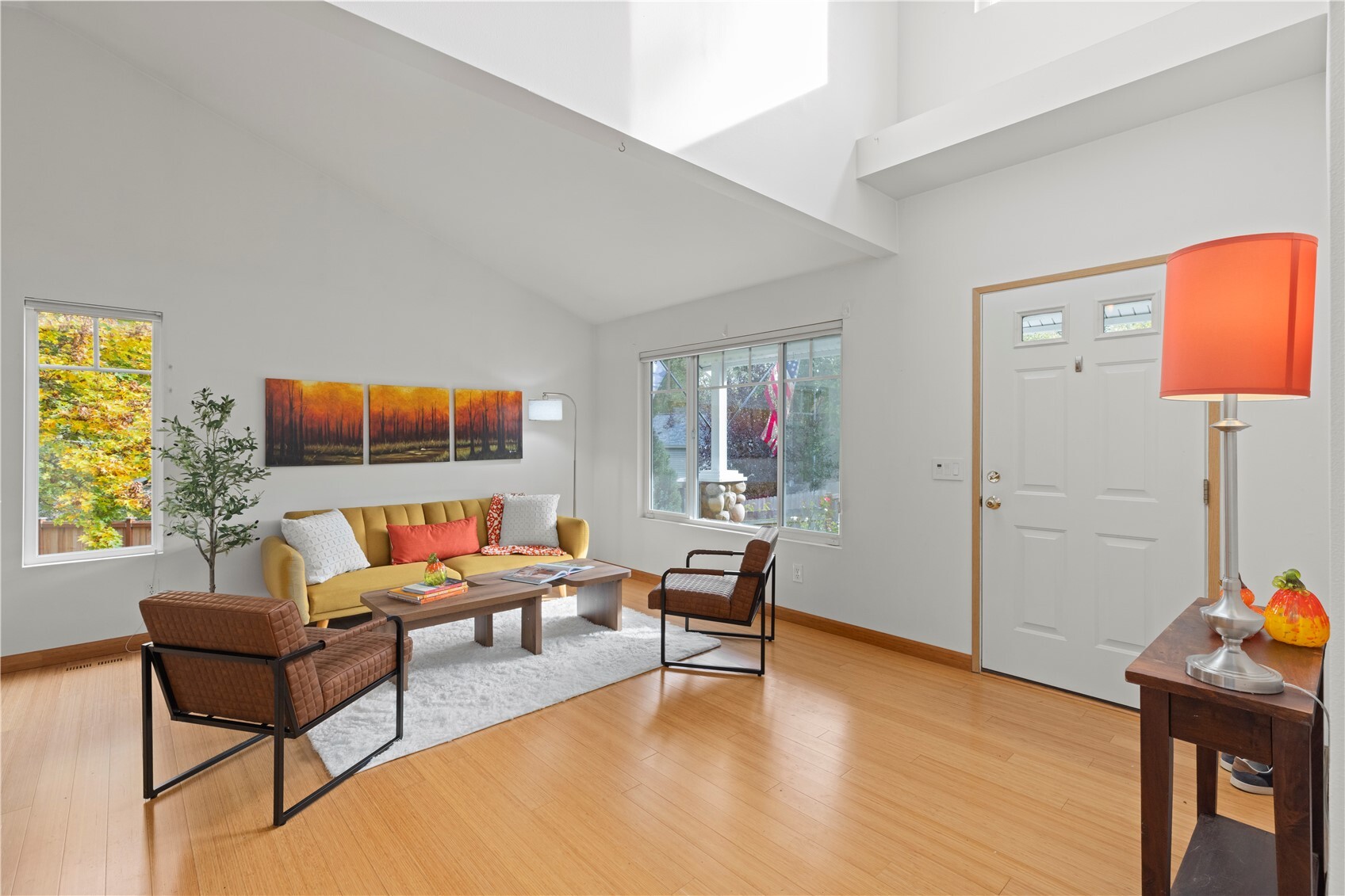 6319 Greengate Place Property Photo 7