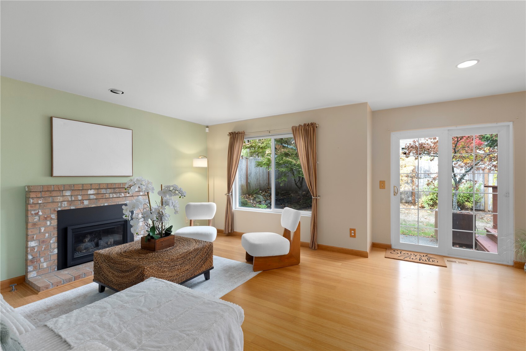6319 Greengate Place Property Photo 12
