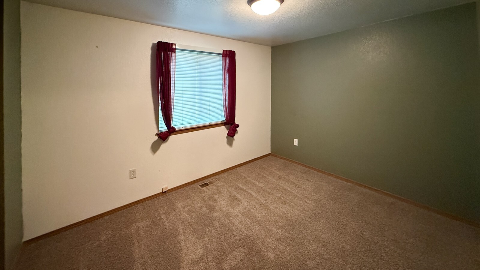 139 Mcclellan Street Property Photo 30