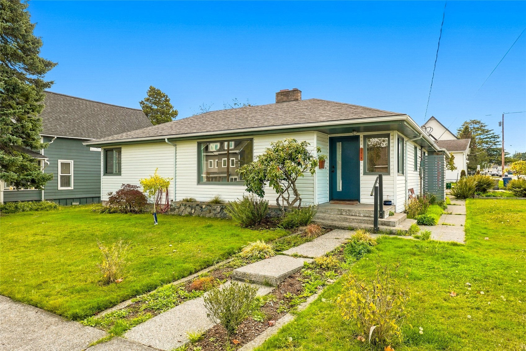 1019 19th Street Property Photo 1