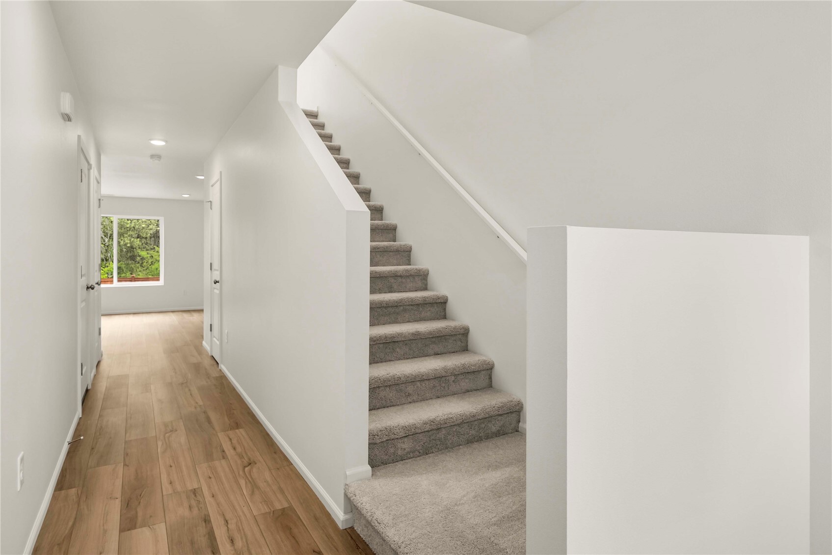 1380 Salzer Creek Loop Property Photo 4