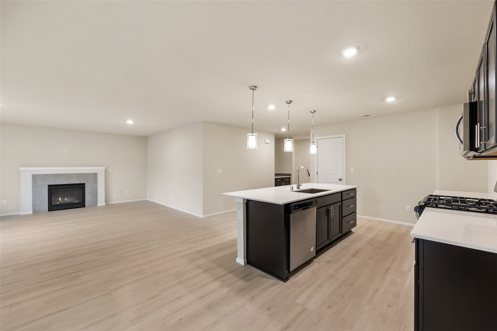 118 Pine Hollow Drive Property Photo 11