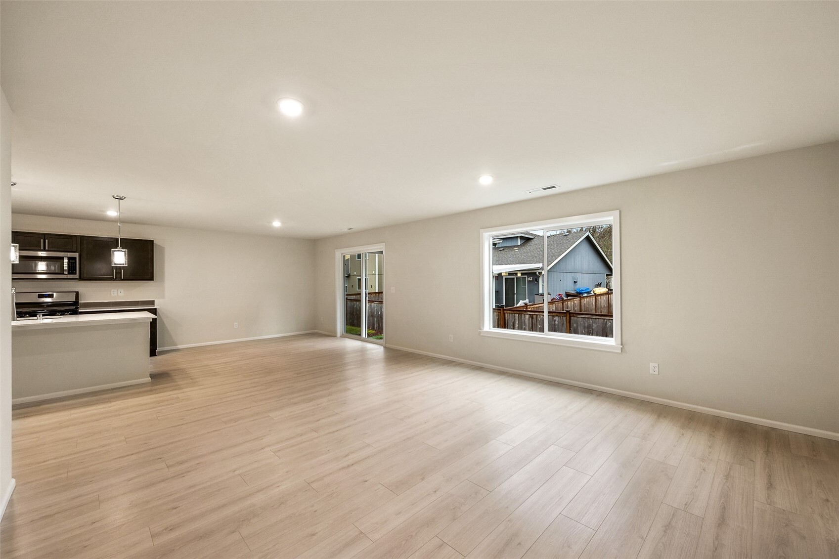 118 Pine Hollow Drive Property Photo 14