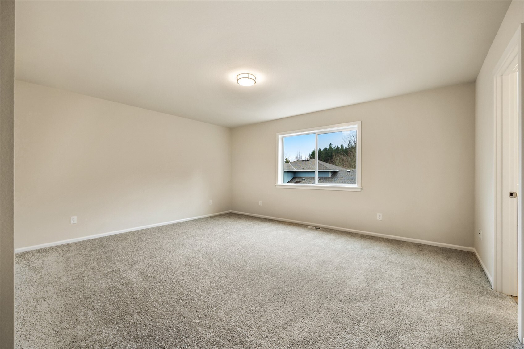 118 Pine Hollow Drive Property Photo 23