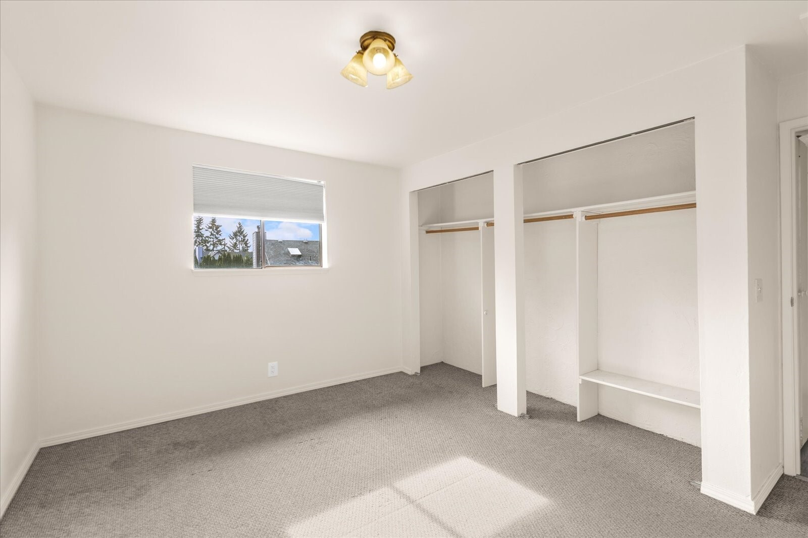 2210 202nd Street Property Photo 17