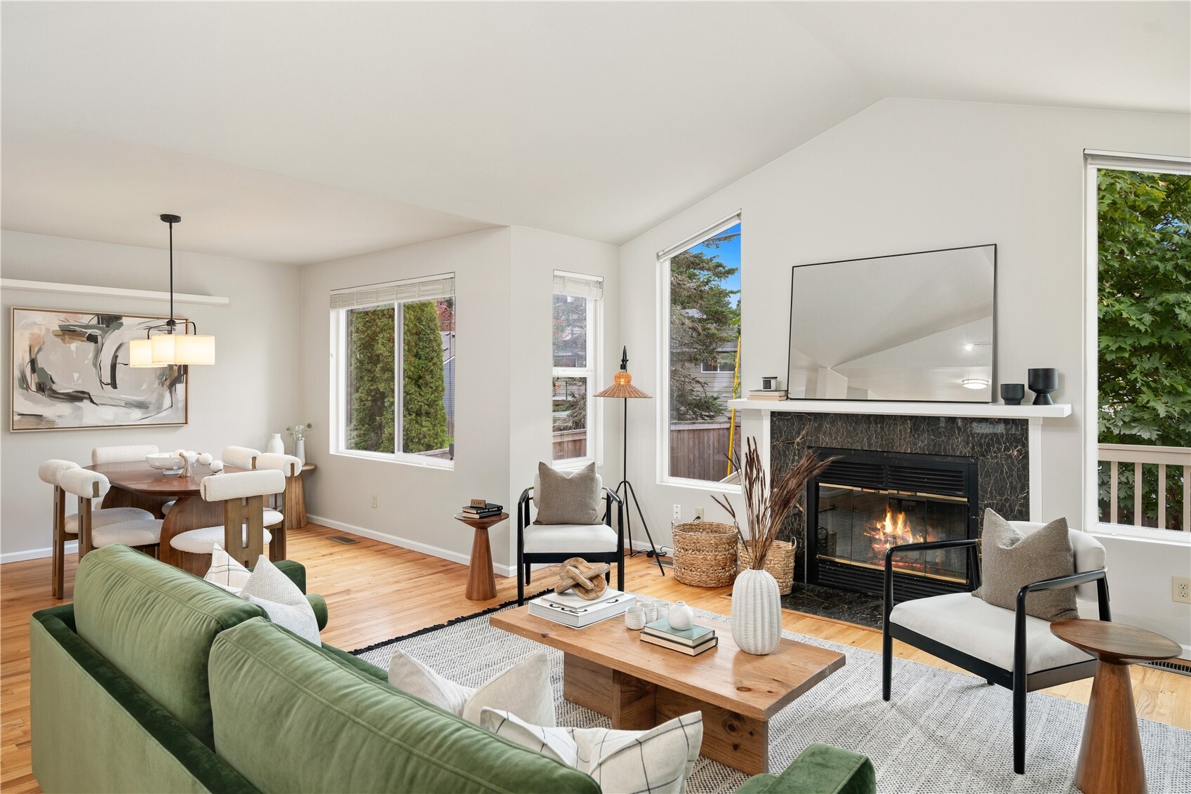 1508 Sw Webster Street B Property Photo 6