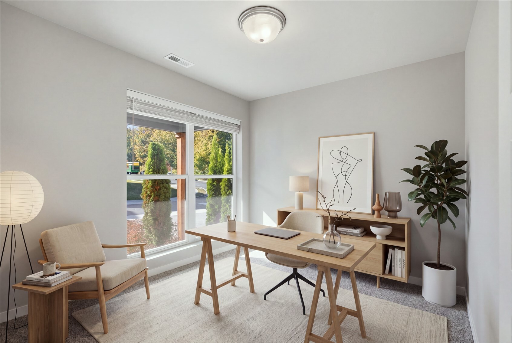 8725 68th Place Property Photo 3