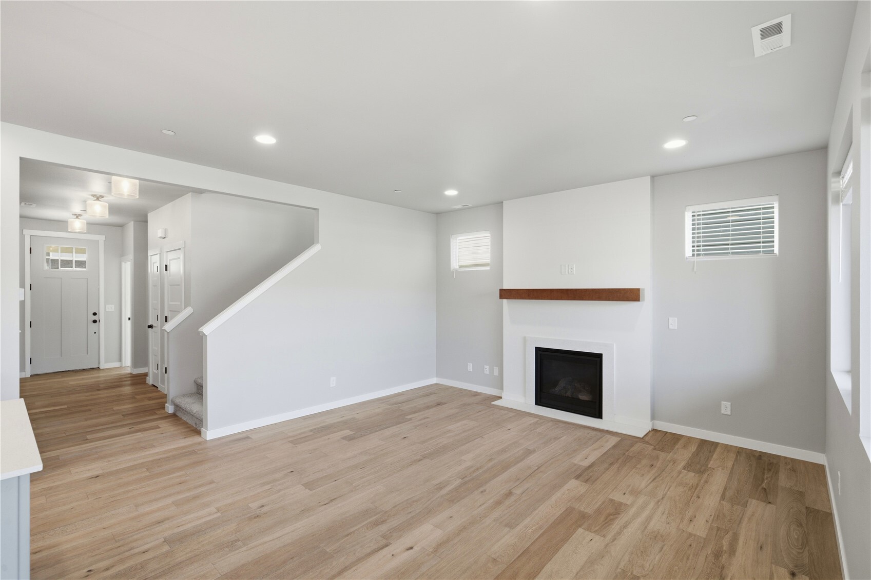 8725 68th Place Property Photo 17