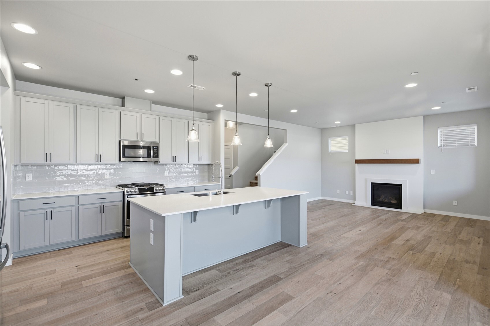 8725 68th Place Property Photo 18