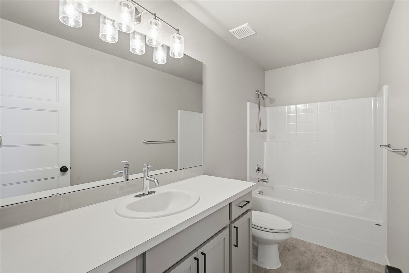 8725 68th Place Property Photo 27
