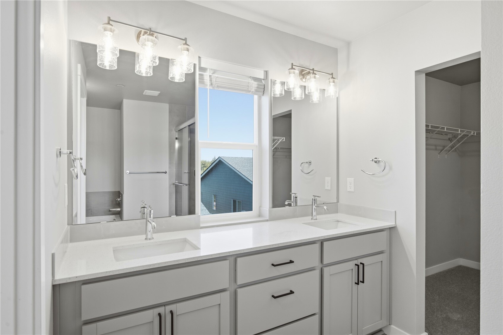 8725 68th Place Property Photo 31