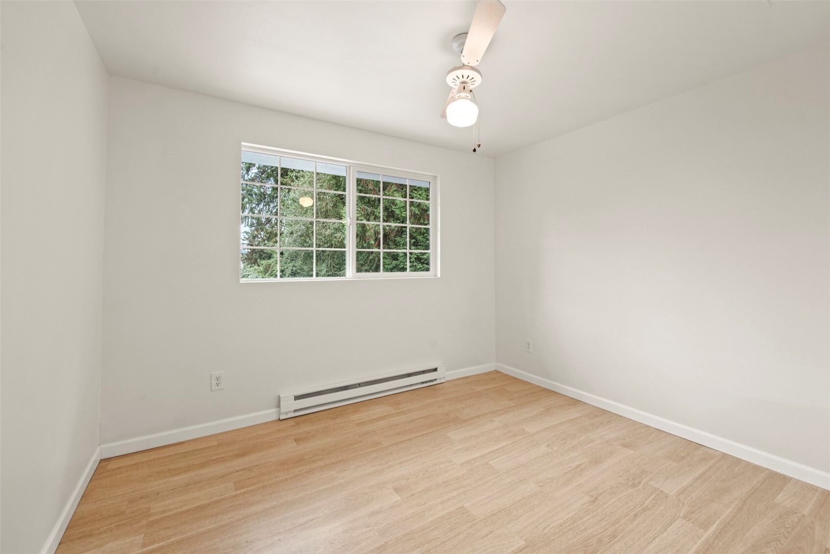 10756 Bartlett Ave Ne Property Photo 17
