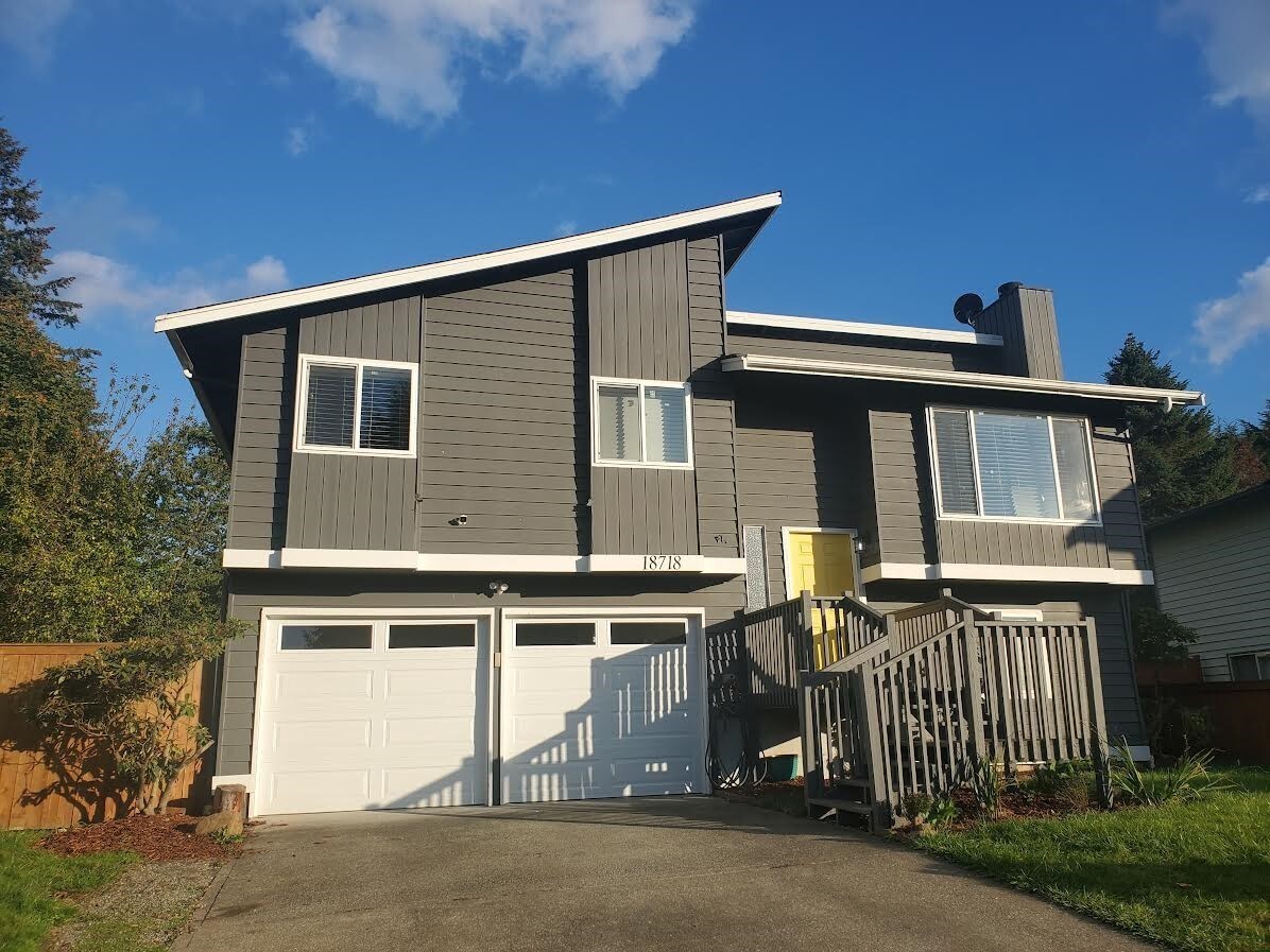 18718 111th Place Property Photo 1