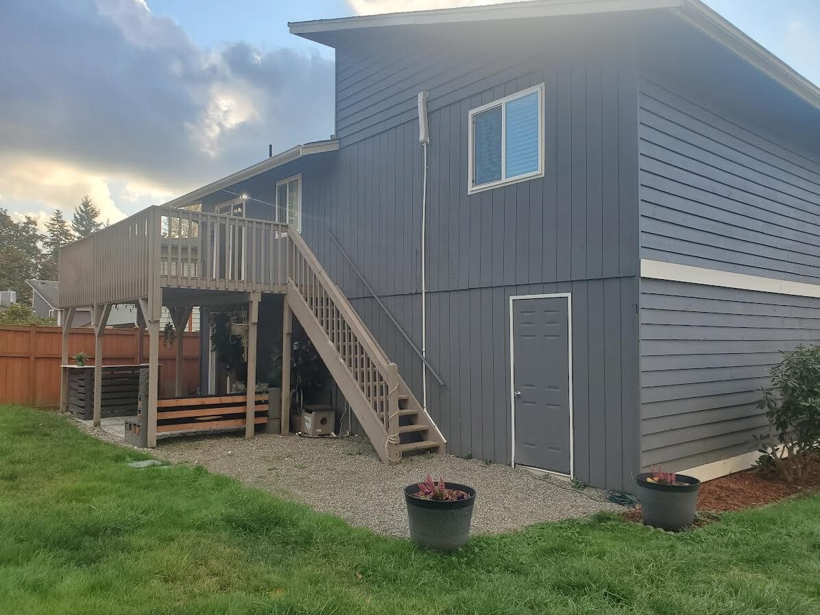 18718 111th Place Property Photo 17