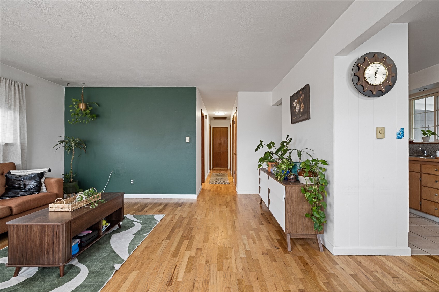 6127 Tacoma Avenue Property Photo 2