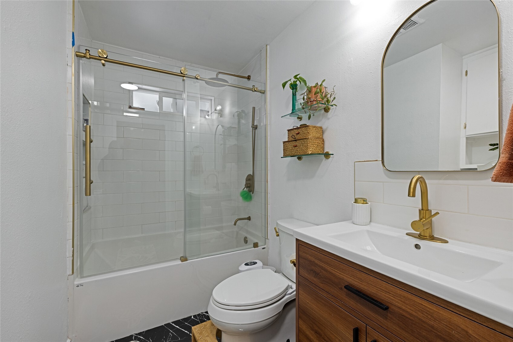 6127 Tacoma Avenue Property Photo 20