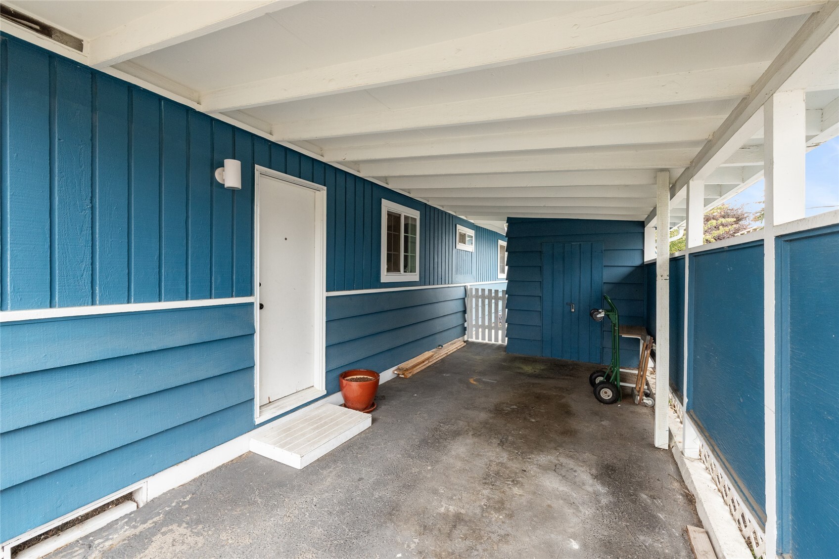 6127 Tacoma Avenue Property Photo 36