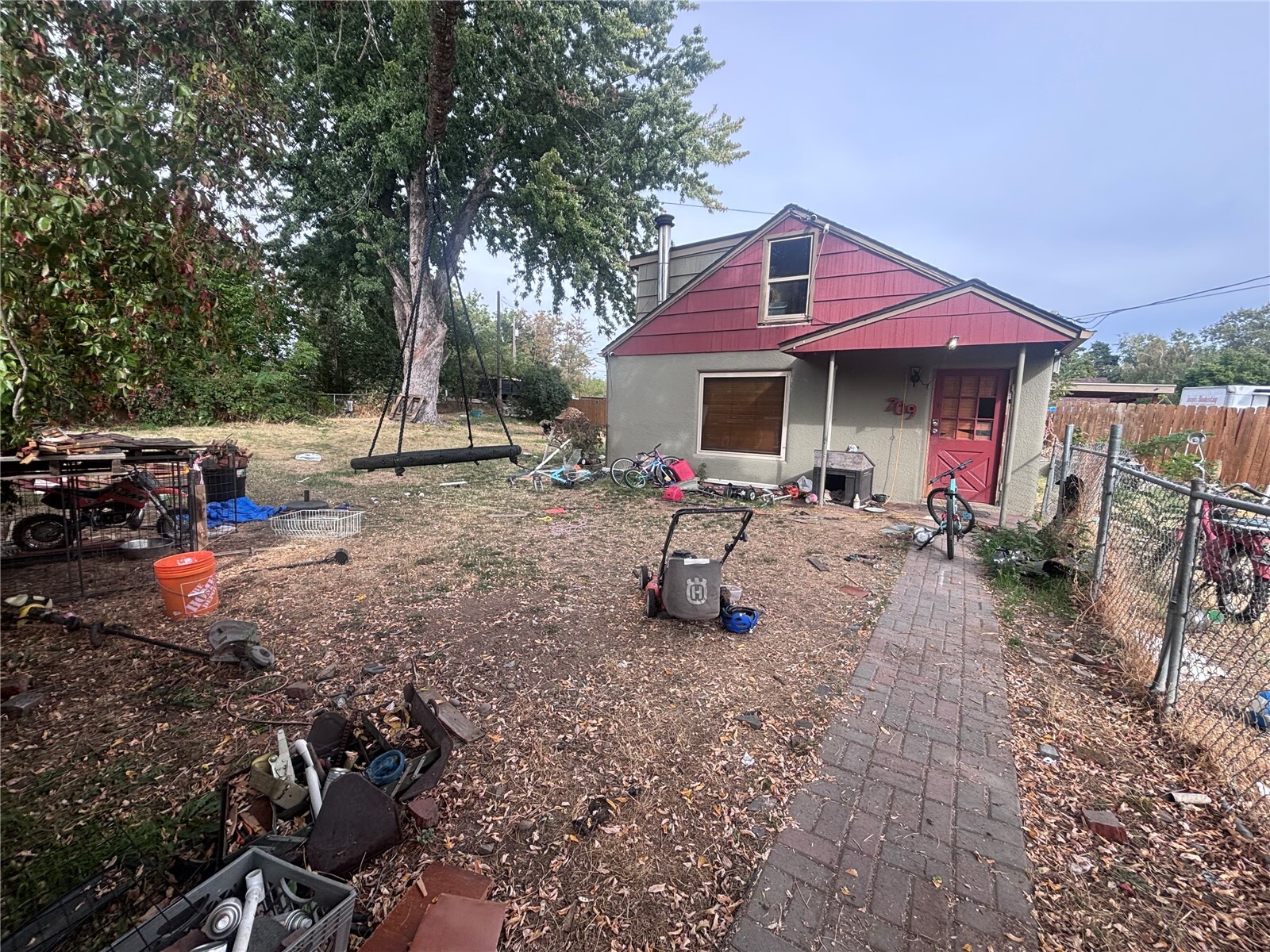709 Ernst Street Property Photo 1