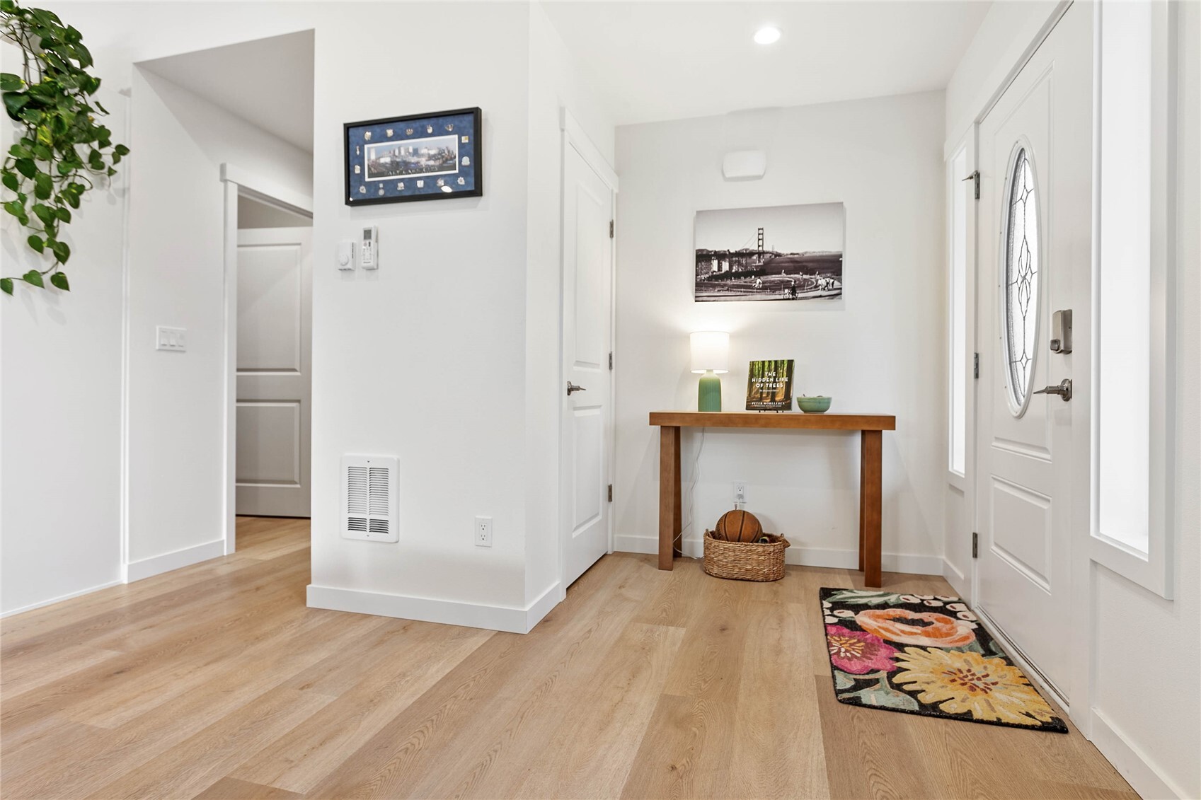 565 Rainbow Drive Property Photo 4