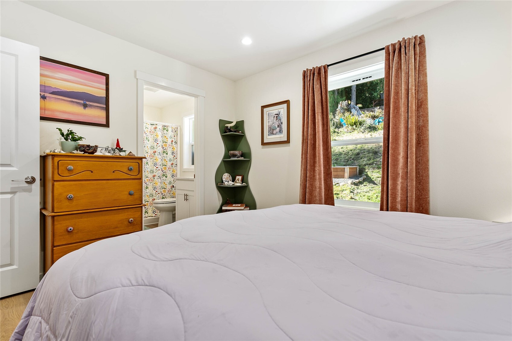565 Rainbow Drive Property Photo 17