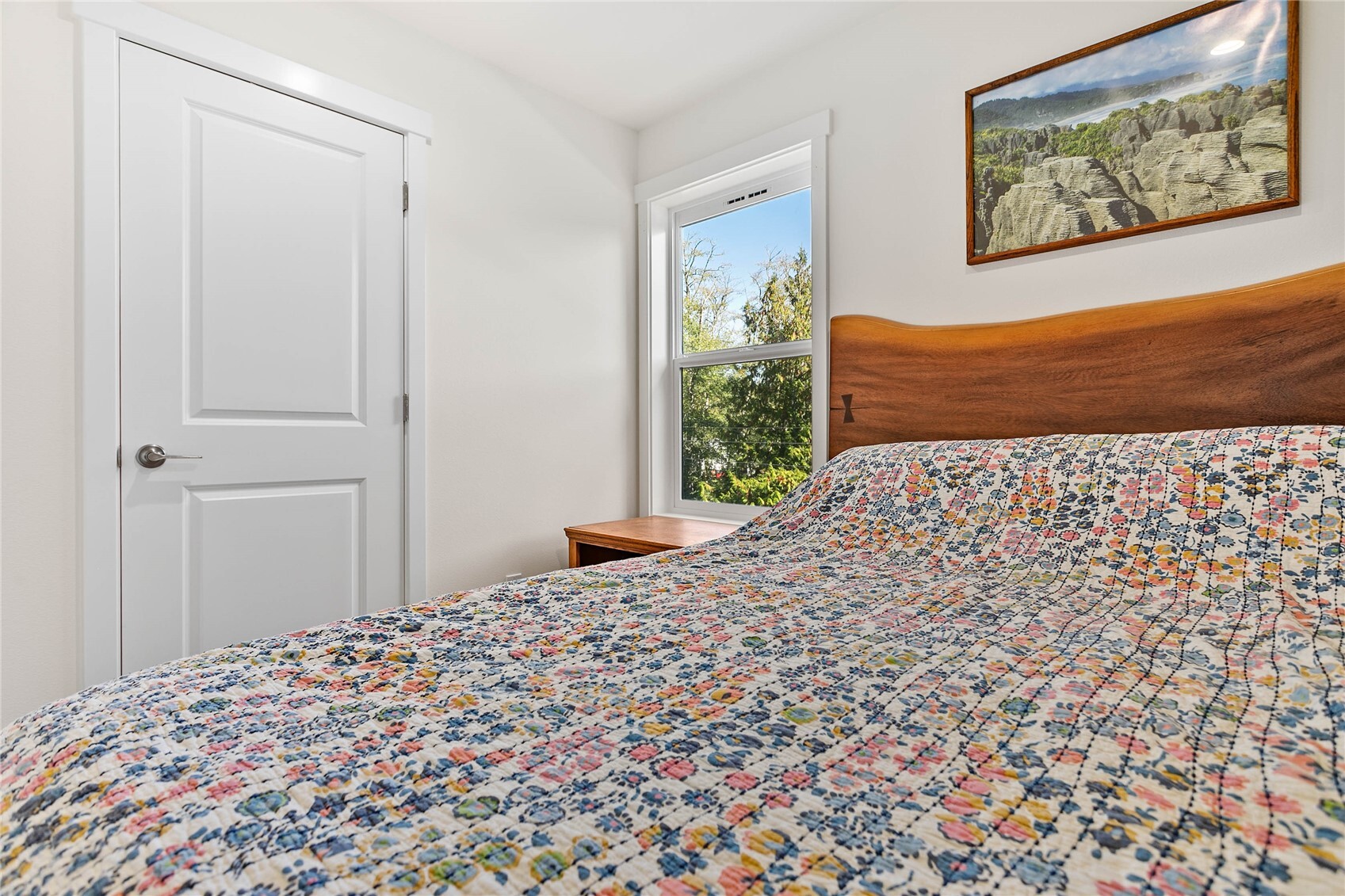 565 Rainbow Drive Property Photo 21