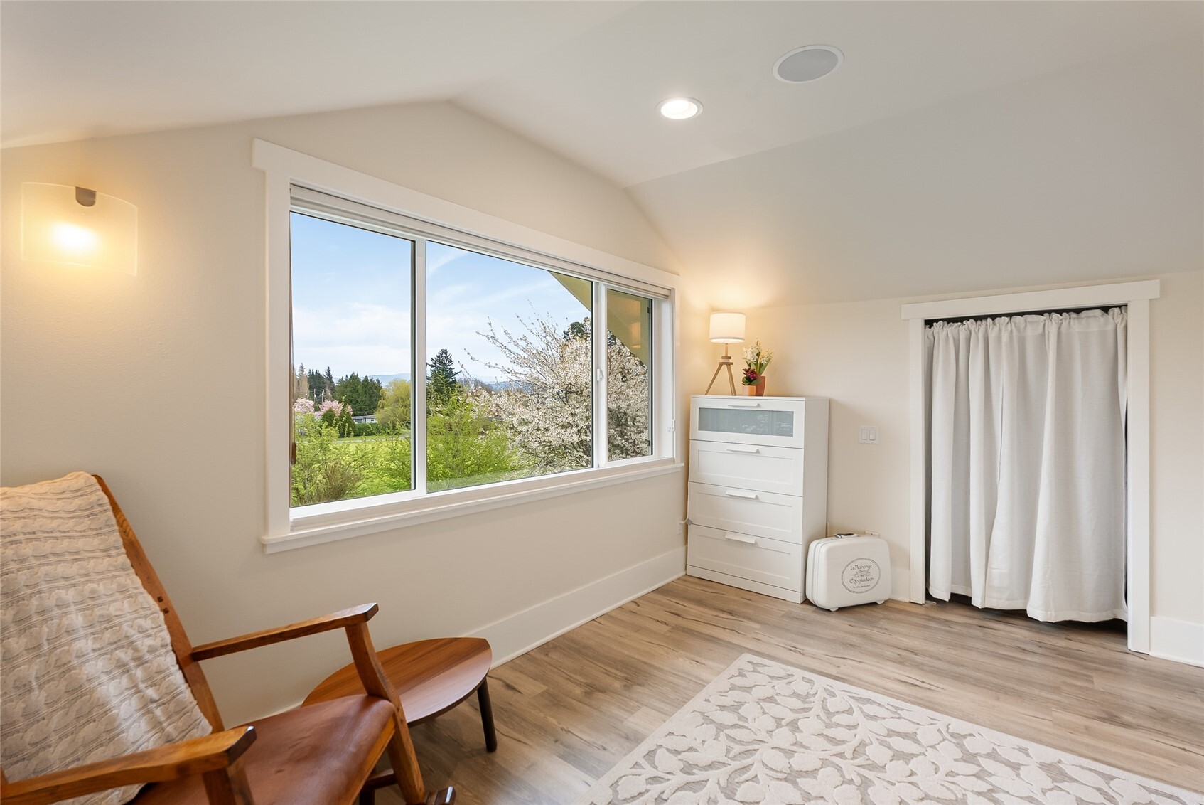 3910 Cliffside Drive Property Photo 25