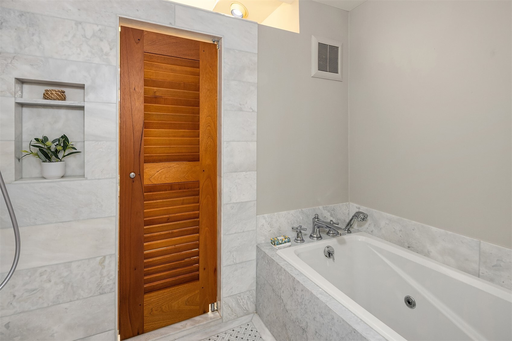 1429 33rd Avenue Property Photo 27