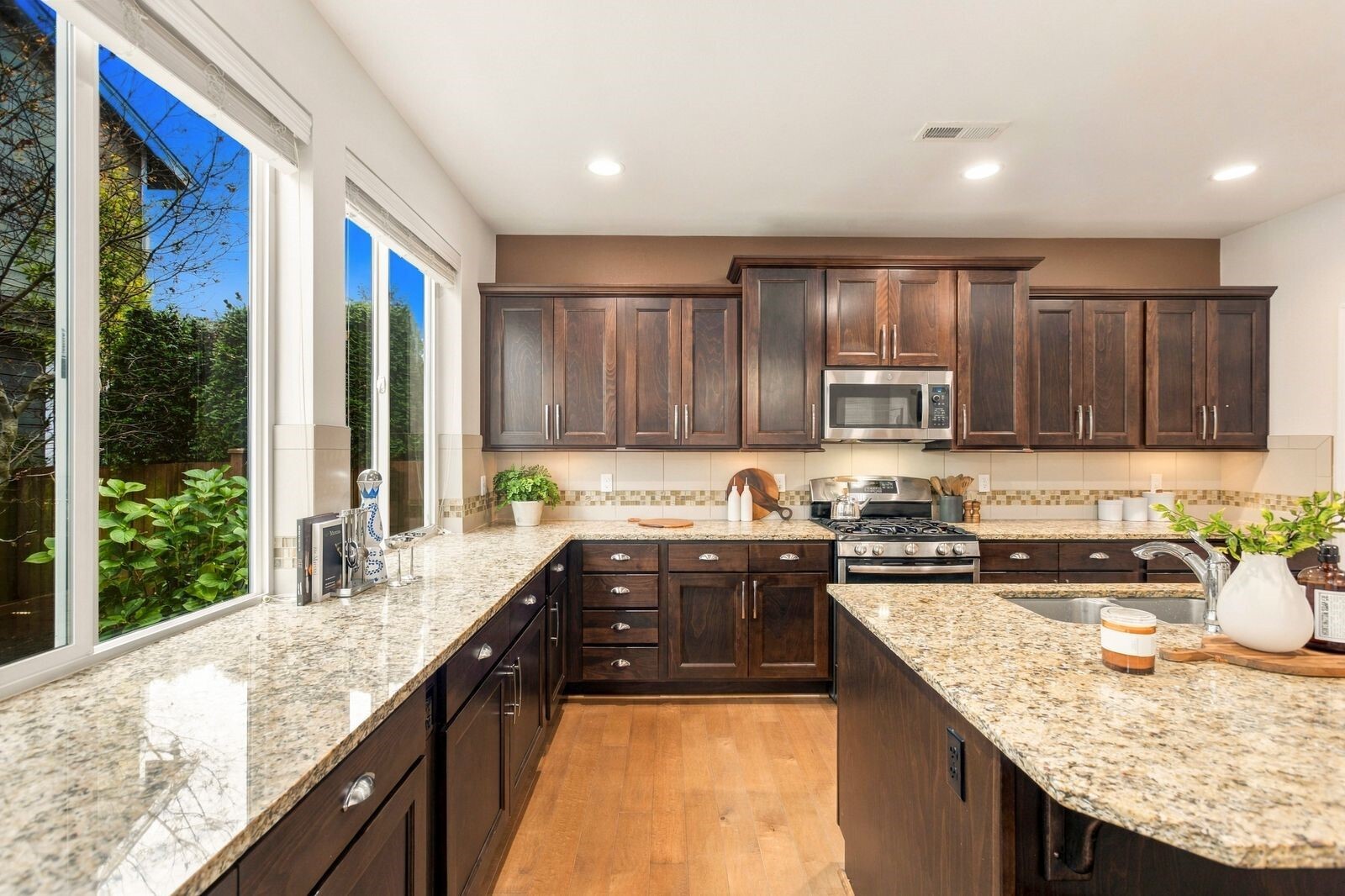 3728 196th Place Property Photo 10