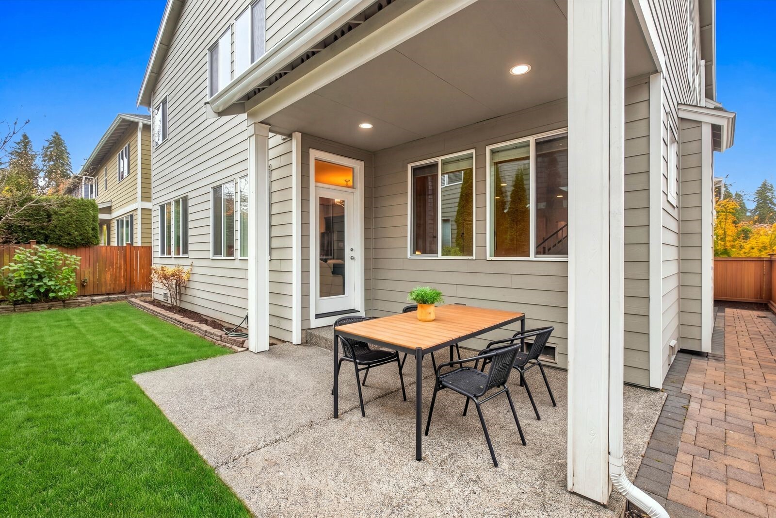 3728 196th Place Property Photo 15