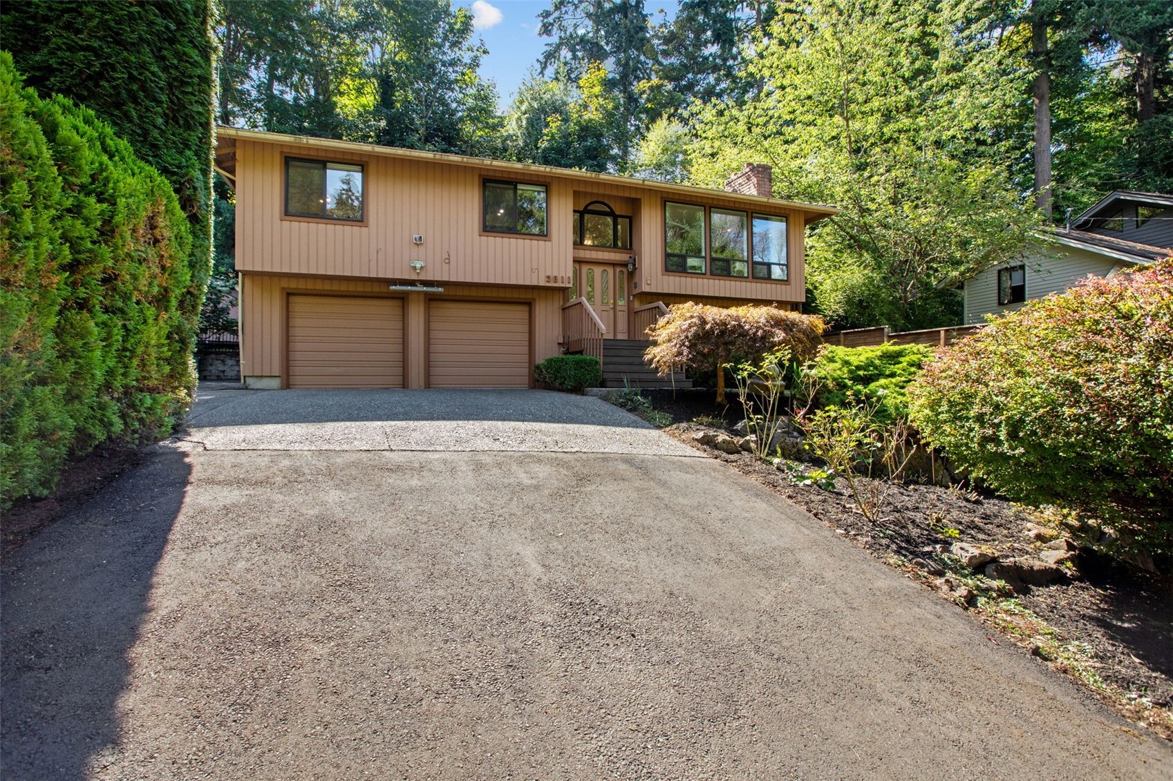 3811 Sw Orchard Street Property Photo 1