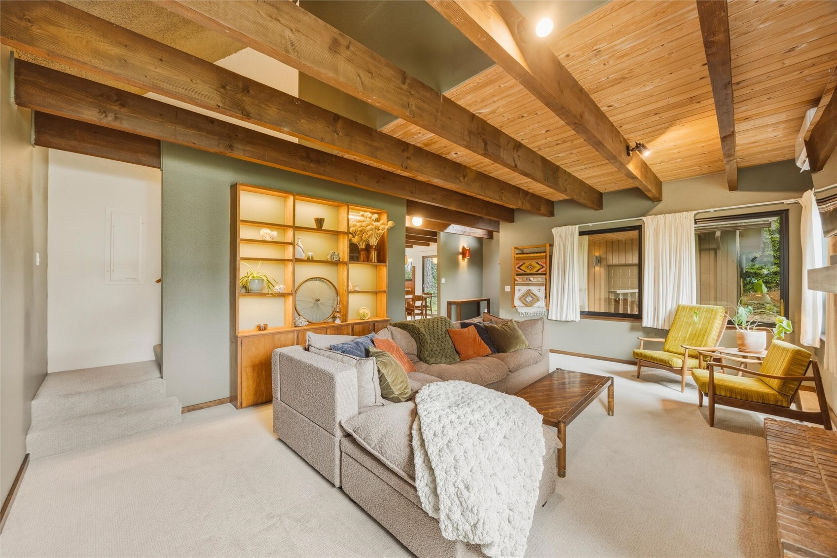 3707 Magrath Road Property Photo 15