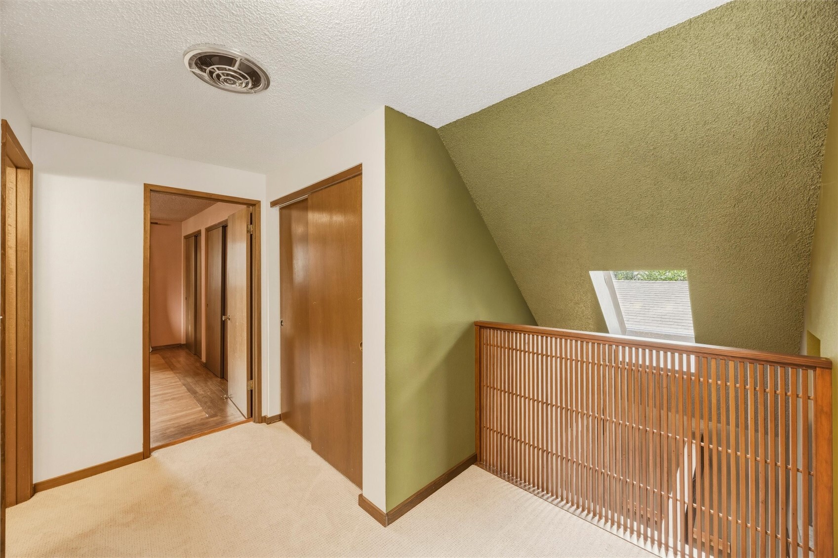 3707 Magrath Road Property Photo 22