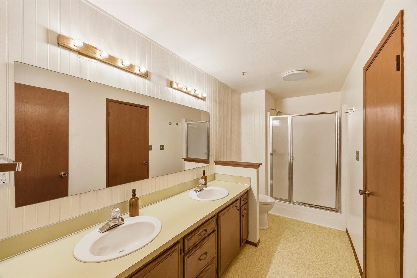 3707 Magrath Road Property Photo 26