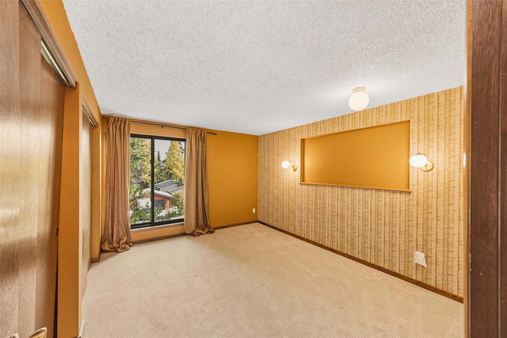 3707 Magrath Road Property Photo 29