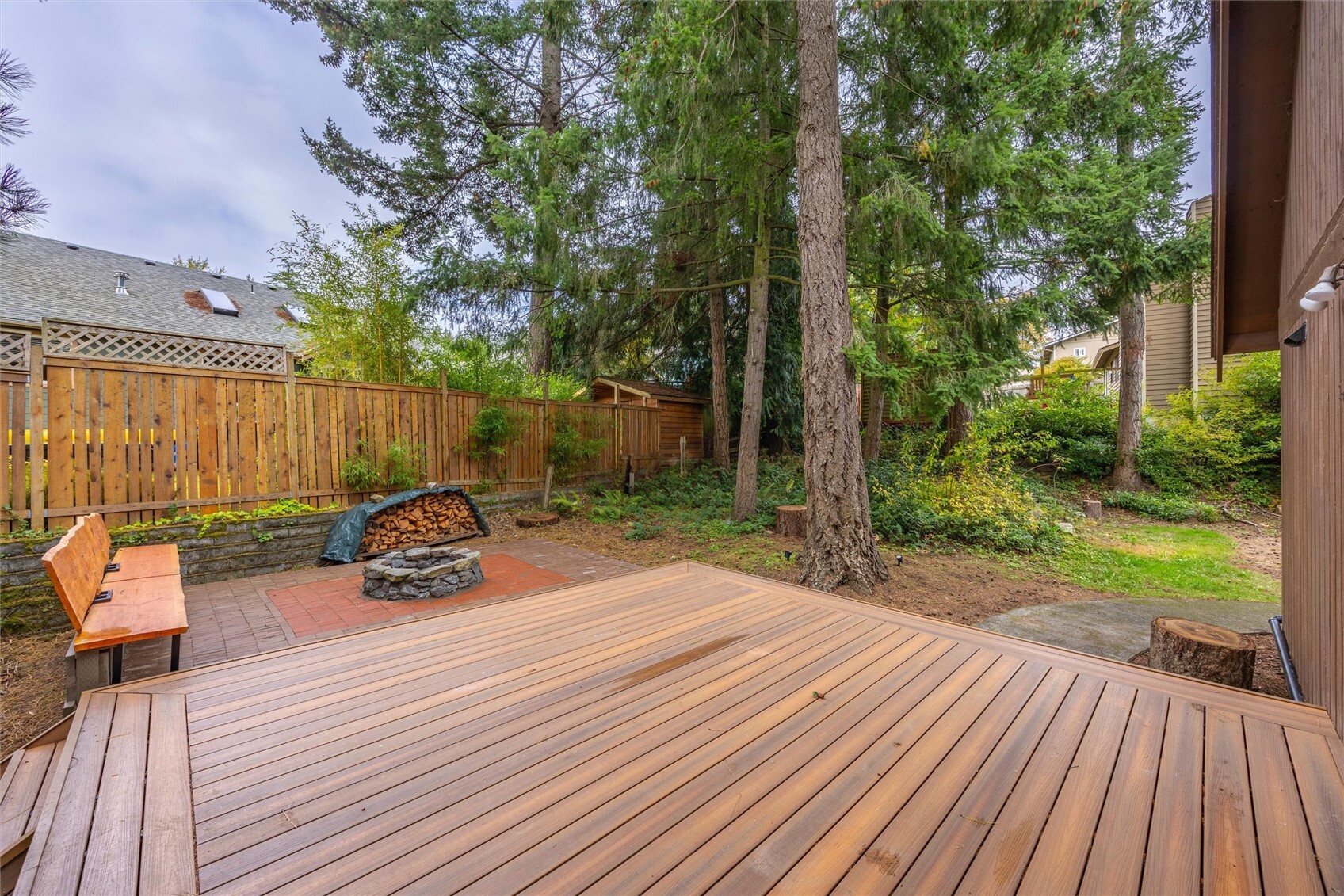 3707 Magrath Road Property Photo 32