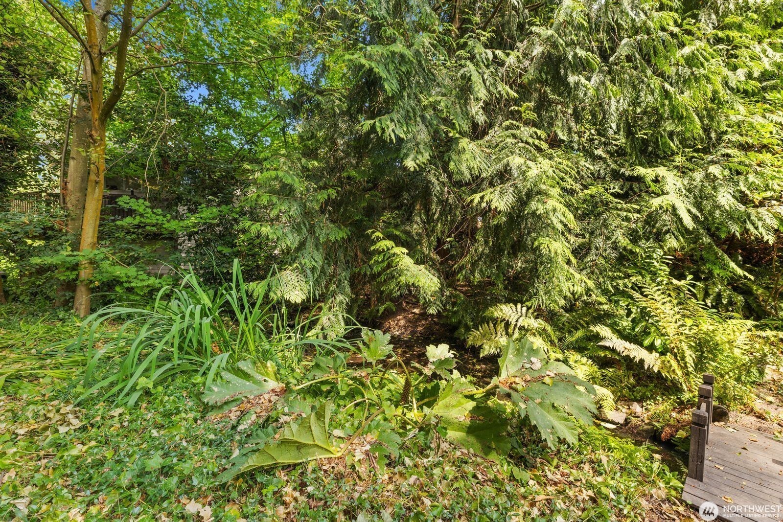 9525 7th Avenue Property Photo 18