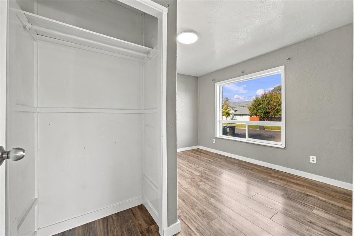 143 Orchard Street Property Photo 7