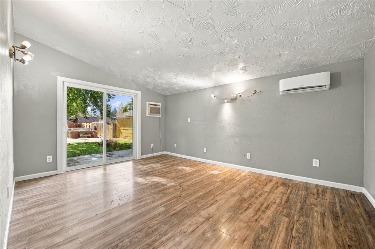 143 Orchard Street Property Photo 11