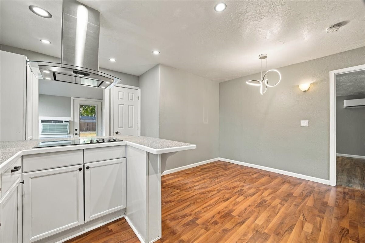 143 Orchard Street Property Photo 18