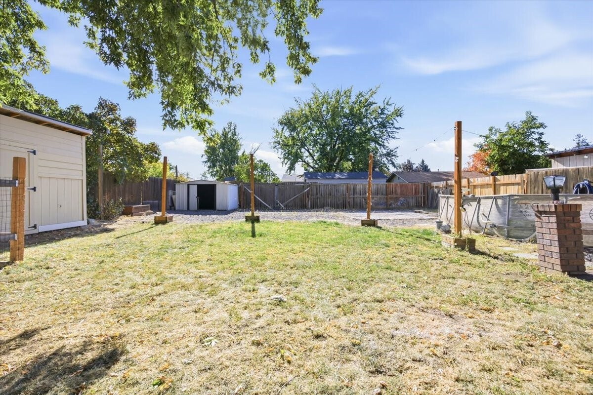 143 Orchard Street Property Photo 31