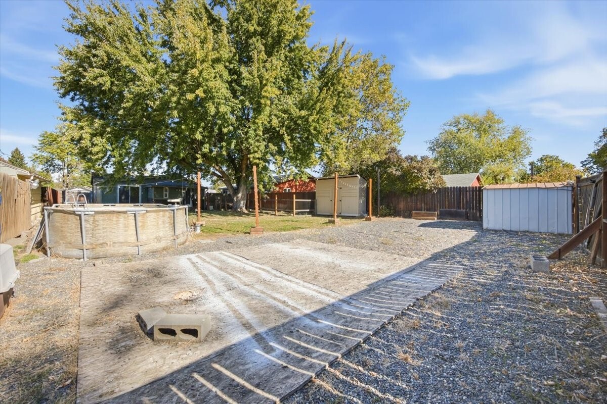 143 Orchard Street Property Photo 32