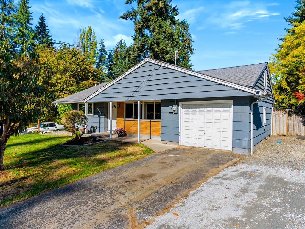 1204 N 172nd Street Property Photo 21