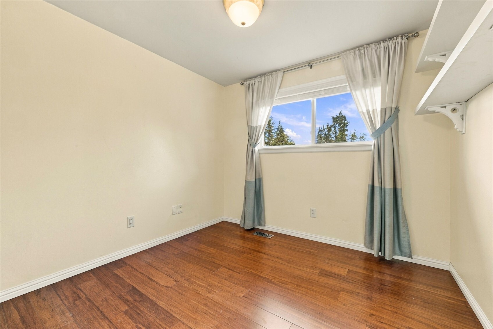 21314 124th Street Property Photo 19