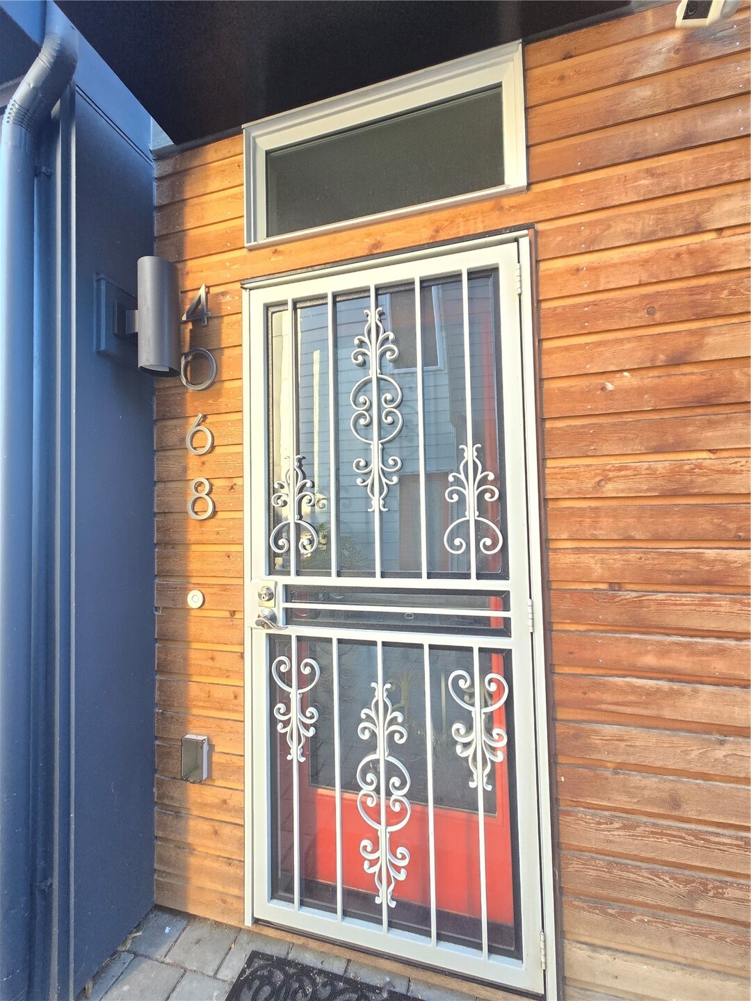 4068 S Myrtle Street Property Photo 2