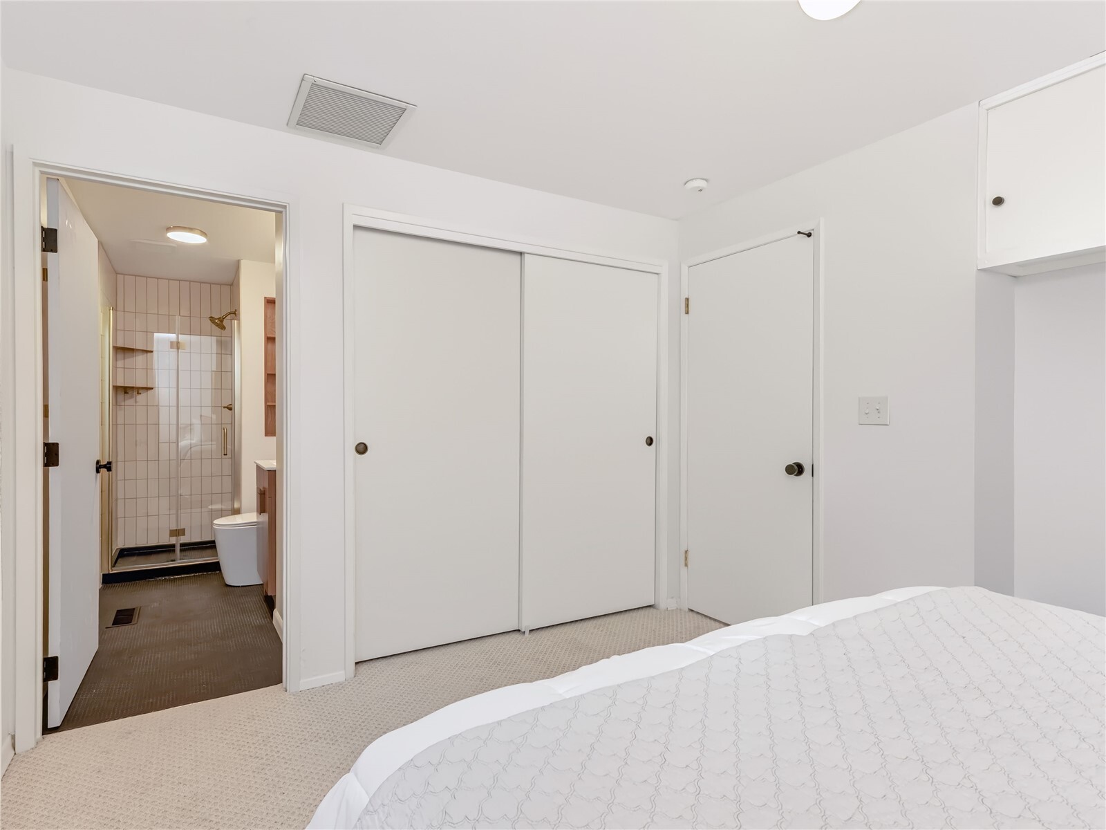 3211 Viewcrest Drive Property Photo 17