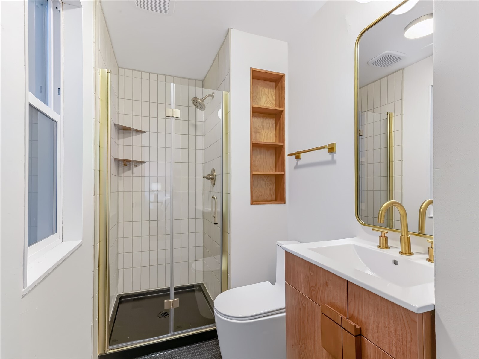 3211 Viewcrest Drive Property Photo 18